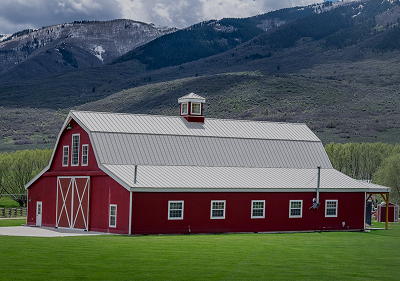 beautiful-shot-red-wooden-barnyard-field-1-4